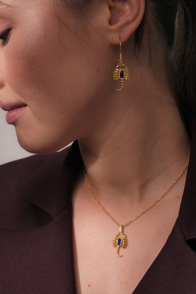 Scoris Necklace - Navy Blue Enamel